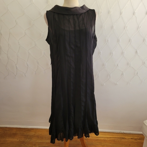 Black Cocktail Dress by Sandra Darren / Size 16 - Picture 4 of 9
